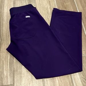 Fogs XS galaxy purple scrub bottoms